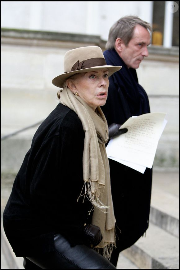 Geneviève Page est morte le vendredi 14 février, comme l’a confirmé sa fille à l'AFP.

8/02/2010 Geneviève Page - Obsèques du metteur en scène et comédien, Georges Wilson, en l'église Saint-Roch à Paris.  
Photographe : Dominique Jacovides / BestImage