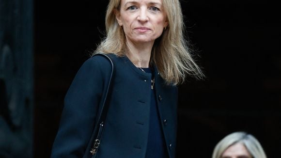 Bernard Arnault : Sa fille Delphine soutenue par son compagnon, une personne proche de la famille s'en est allée