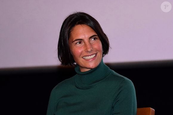 Alessandra Sublet prend la parole autour de la table ronde 'Elles ont osé' pendant le festival 'Lyon Gagne Avec Ses Femmes' dont elle est la marraine, le 14 novembre 2019.  © Romain Ducelin / Bestimage