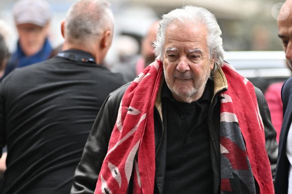 Pierre Arditi arrivant à la projection du film "L'Amour A Mort" lors du 17ème Festival Lumière à Lyon, France le 14 octobre 2025. Photo de Julien Reynaud/APS-Medias/ABACAPRESS.COM
