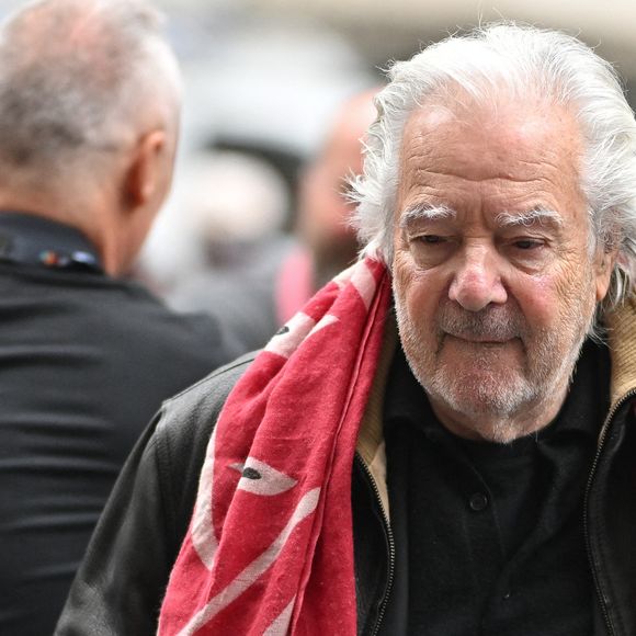 Pierre Arditi arrivant à la projection du film "L'Amour A Mort" lors du 17ème Festival Lumière à Lyon, France le 14 octobre 2025. Photo de Julien Reynaud/APS-Medias/ABACAPRESS.COM