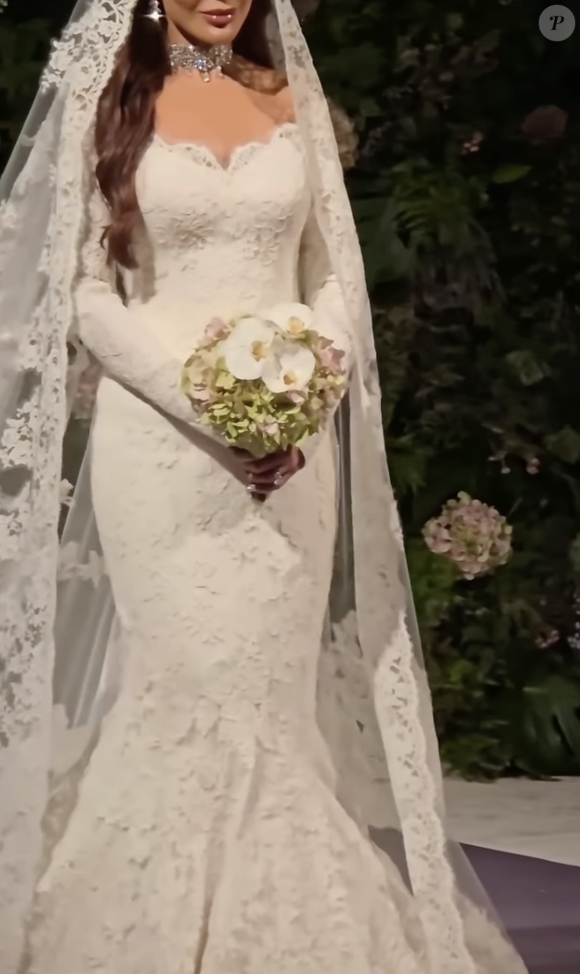 La princesse Nouf porte une robe Dolce & Gabbana pour son mariage avec le prince Nawaf ben Fahad Al Faisal Al Farhan via Instagram @arabianroyalagency