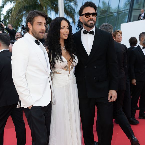 Paul Duchemin, Nabilla Benattia et son mari Thomas Vergara - Montée des marches du film "The history of sound" lors du 78ème Festival International du Film de Cannes, au Palais des Festivals à Cannes. Le 21 mai 2025. © Olivier Borde/ Bestimage