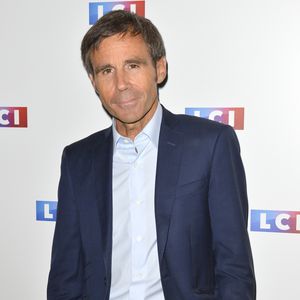 L'avenir de David Pujadas a été évoqué 
David Pujadas lors du photocall de la conférence de rentrée de la chaine LCI à Boulogne Billancourt © Coadic Guirec / Bestimage