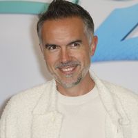 Nouveau chapitre pour Maxime Chattam : l'ex de Faustine Bollaert fait une grande annonce