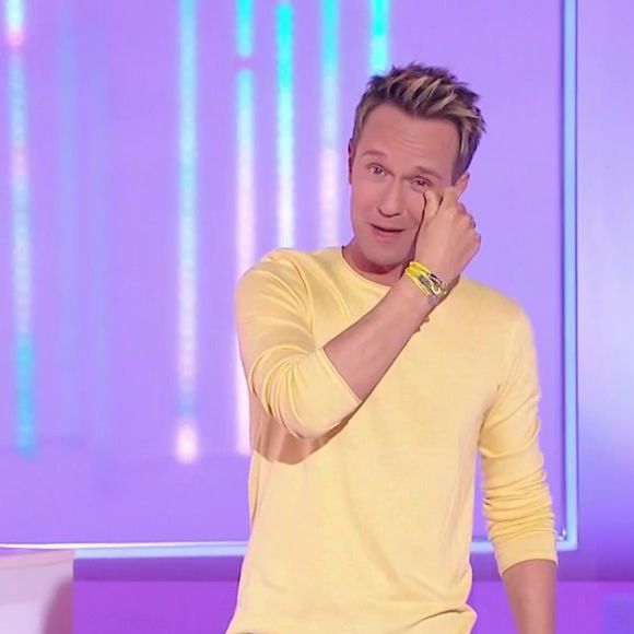 Cyril Féraud pris d'émotion sur le plateau de "Tout le monde veut prendre sa place" le jour de la fête des Pères !
