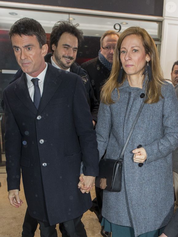 Manuel Valls, sa femme Anne Gravoin et Harold Hauzy - Arrivées et sorties des candidats au deuxième débat de la primaire de la gauche au Studio Gabriel à Paris, France, le dimanche 15 janvier 2017. © Agence/Bestimage
