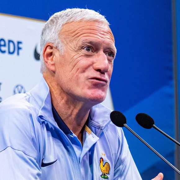 Didier Deschamps lors de la Première conférence de presse pour lancer la préparation des Bleus à l'Euro 2024 à Clairefontaine, le 29 mai 2024. 
© Baptiste Autissier / Panoramic / Bestimage
