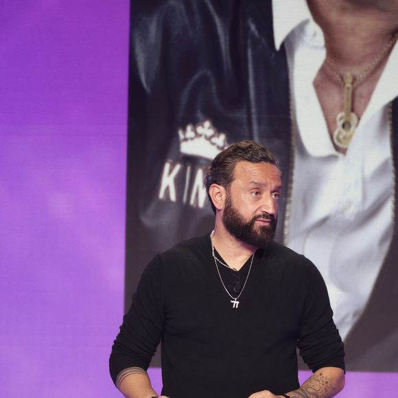 Exclusif - Cyril Hanouna sur le plateau de l'émission TBT9 (Tout beau, tout neuf) présenté par C.Hanouna et diffusée en direct sur W9, à Paris, France, le 8 janvier 2026. Jack Tribeca/Bestimage