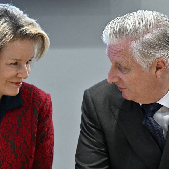 Le Roi Philippe - Filip de Belgique et la Reine Mathilde de Belgique photographiés lors d'une visite de Noël au foyer "Porte Ouverte" à Bruxelles, le 19 décembre 2024. Photo by ABACAPRESS.COM