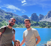 Une bien heureuse nouvelle pour le couple, accompagné de sa fille pour l'occasion.
Mariage de Guillaume Cérin, journaliste LCI, et son compagnon Thomas Pernette, spécialiste royauté déjà vu sur BFMTV.