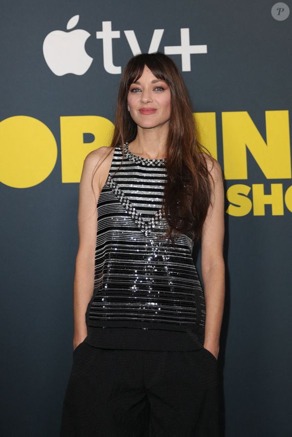 Marion Cotillard assiste à la première new-yorkaise de la saison 4 de The Morning Show sur Apple TV au Museum of Modern Art. Le 9 septembre à New York. Photo : DPA/ABACA