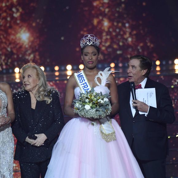 Miss France 2025, sur TF1           Crédits : Pierre Billard/sipa press via Bestimage
