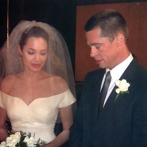 Brad Pitt et Angelina Jolie s'étaient rencontrés en 2005 sur le tournage du film Mr & Mrs Smith

Tournage de Mr et Mme Smith avec Brad Pitt et Angelina Jolie le 10 juin 2005 à Pasadena.
 © Regency Enterprises/Entertainment Pictures/ZUMAPRESS.com / Bestimage