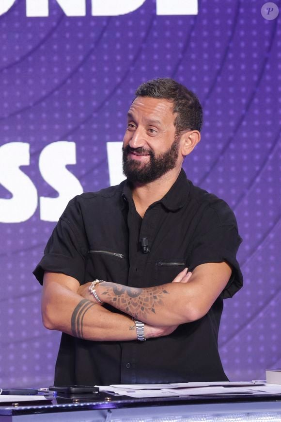 Cyril Hanouna, sur le plateau de de l’émission « TPMP » présentée par C.Hanouna et diffusée en direct sur C8 © Jack Tribeca / Bestimage