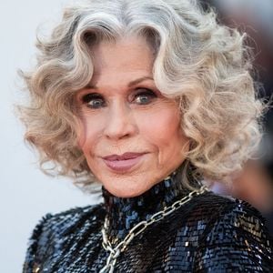 À 88 ans, Jane Fonda continue de prendre soin de sa forme.

Jane Fonda - Montée des marches du film « La vénus électrique » pour la cérémonie d'ouverture du 79ème Festival International du Film de Cannes.

Photo par Jacovides-Moreau /Bestimage