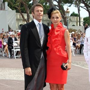 Emmanuel Philibert de Savoie et sa femme Clotilde Courau au mariage religieux du prince Albert II de Monaco et de la princesse Charlene.
