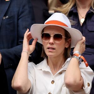 Lorie (Laure Pester) dans les tribunes lors des Internationaux de France de Tennis de Roland Garros 2026, à Paris, France, le 4 juin 2026. © Jacovides-Moreau/Bestimage