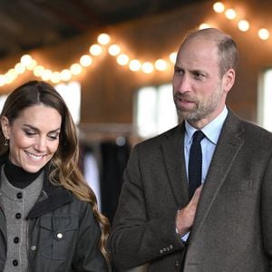 Le Prince et la Princesse de Galles lors d'une visite à Mallon Linen près de Cookstown dans le Co Tyrone, une exploitation agricole familiale qui rétablit une chaîne d'approvisionnement transparente du lin au lin en Irlande du Nord, Royaume-Uni, le 14 octobre 2025. Photo by Samir Hussein/PA Wire/ABACAPRESS.COM