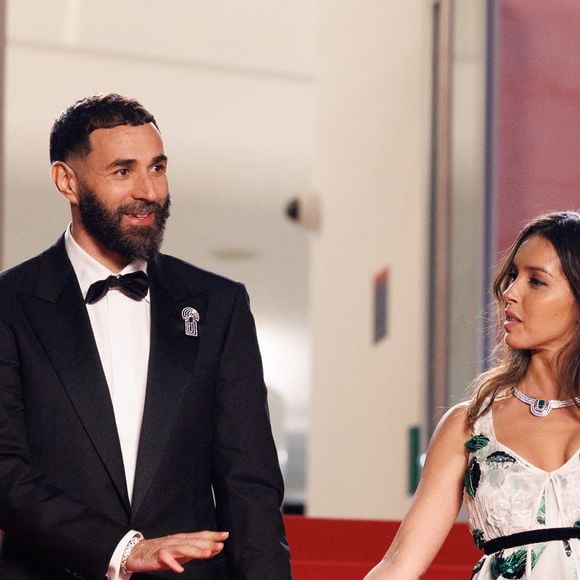 Karim Benzema et sa compagne Lyna Khoudri à la descente des marches du film « 13 jours 13 nuits » lors du 78ème Festival International du Film de Cannes. Le 23 mai 2025
© © Jacovides-Moreau / Bestimage / Bestimage