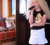 Elle a partagé des photos de son enfance pour célébrer les 20 ans de la série.

Alexandra de Hanovre a dévoilé des images de son enfance, révélant être fan de "Hannah Montana". Capture d'écran Instagram