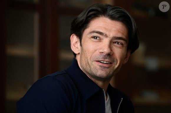 Le violoncelliste français Gautier Capucon assiste à la conférence de presse du 77e festival international de musique du Printemps de Prague, le 16 mai 2022, à Prague, en République tchèque. Photo par CTK Photo/Ondrej Deml/ABACAPRESS.COM