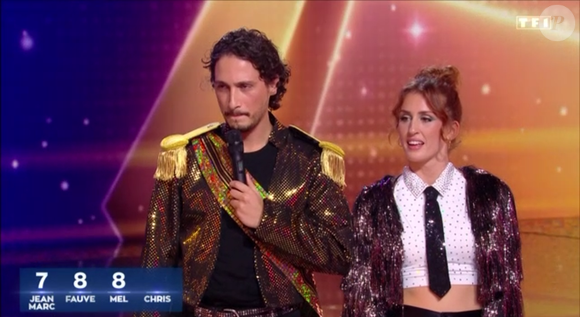 Suite à la prestation de Samuel Bambi et Ana Riera lors du prime de Danse avec les stars du vendredi 13 février, le juré n'a pas pas été tendre. 

Samuel Bambi et Ana Riera pendant le 3e prime de "Danse avec les stars 2026" sur TF1 le 13 février 2026.