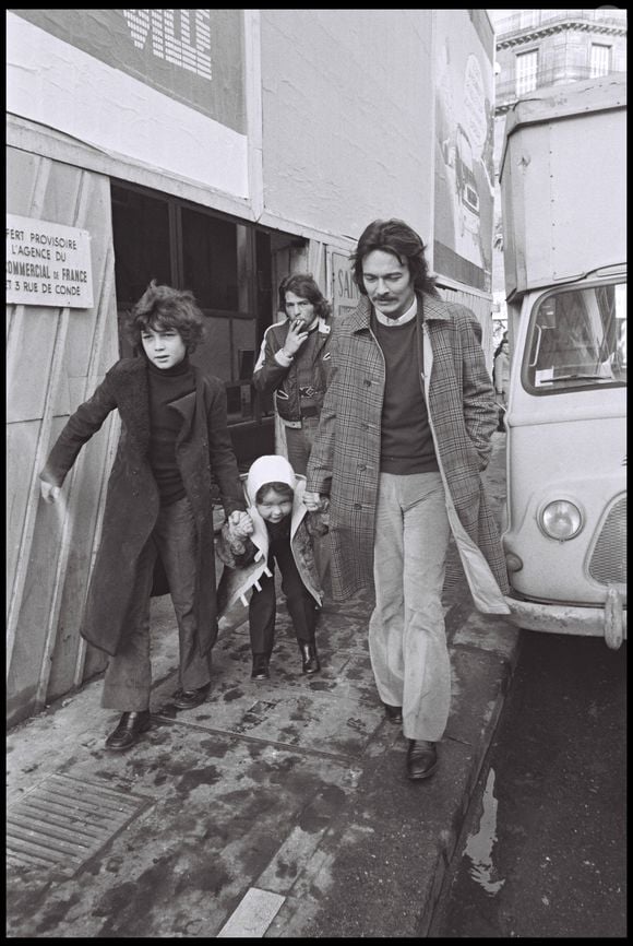 Archives - Jacques Charrier et son fils Nicolas, qu'il a eu avec Brigitte Bardot AGENCE / BESTIMAGE