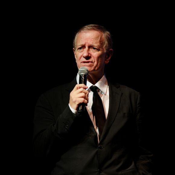 L'homme de théâtre est passé par de nombreuses émotions durant le jeu 

Exclusif - 3e édition du Festi’Aubagne, festival populaire de rencontres avec les comédiens et professionnels du petit et grand écran et de la scène, à l'Espace des Libertés à Aubagne le 28 mars 2025 avec Francis Huster  AS409973.jpg © Anne-Sophie Guebey / Bestimage