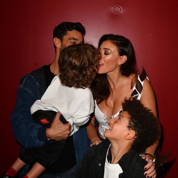 Son fils aîné Gianni ayant adopté des comportements inadaptés à l'école, l'ancienne Miss France a dû sévir.

Rachel Legrain Trapani, son compagnon Valentin Leonard avec leurs fils Andrea et Gianni - Backstage lors du défilé d'ouverture du salon du chocolat 2022 à Paris porte de Versailles le 27 octobre 2022.

© Veeren / Pierre Perusseau / Bestimage