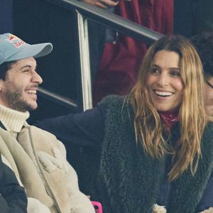 Laury Thilleman (Miss France 2011) et son frère Hugo Thilleman, Matthias Dandois dans les tribunes lors du match de Ligue Des Champions 2024-2025 (LDC) "PSG - Brest (7-0)" au Parc Des Princes, le 19 février 2025.
© Cyril Moreau/Bestimage