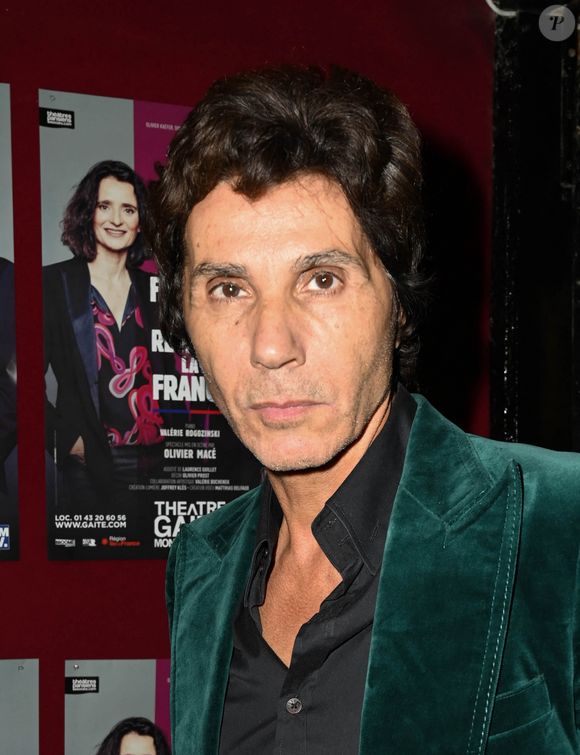 Exclusif - Jean-Luc Lahaye - Générale de la pièce "Ces Femmes qui ont réveillé la France" au théâtre Gaité Montparnasse à Paris le 20 septembre 2021. C'est un spectacle écrit et interprété par JL Debré et V. Bochenek, ou l'on retrouve une vingtaine de portraits de femmes, connues et méconnues qui ont contribué à dessiner de nouveaux contours à notre société. © Coadic Guirec/Bestimage