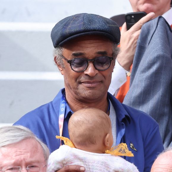 Yannick Noah et sa fille Keelaani lors de l'hommage à R.Nadal lors des internationaux de France de tennis à Roland Garros. © Jacovides / Moreau / Bestimage