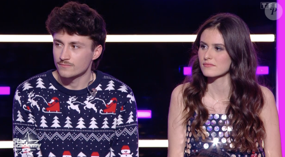 "J'adore ta voix, j'adore ton univers et j'adore l'artiste que tu es", lui a-t-il confié

Jeanne et Léo lors du prime spécial battles de la "Star Academy", le 20 décembre 2025 sur TF1