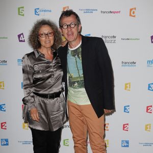 Mireille Dumas et Jamy Gourmaud lors de la conférence de presse annuelle de France Télévisions qui s'est tenue au « Palais de Tokyo », à Paris, en France, le 28 août 2013. Photo de Jérôme Domine/ABACAPRESS.COM