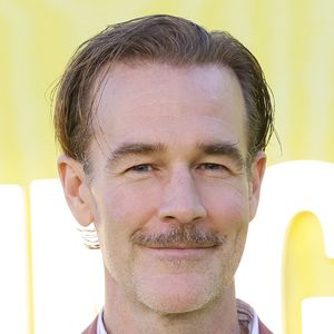 James Van Der Beek - Première de la série "Overcompensating" à Los Angeles, le 14 mai 2025. Photo par Broadimage / Bestimage