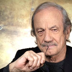 Portrait de Patrick Chesnais lors de l'enregistrement de  l'émission "Chez Jordan" (C8) à Paris le 9 janvier 2023. © Cédric Perrin / Bestimage