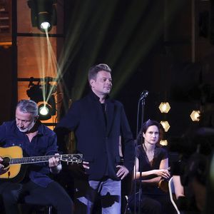 Exclusif - Benjamin Biolay lors de l'enregistrement de l'émission "Le Grand Echiquier - Spéciale Serge Gainsbourg" présentée par C.Chazal et A.Manoukian et diffusée le 7 avril 2026 sur France 2, à Paris, France, le 17 septembre 2025. © Jack Tribeca/Bestimage