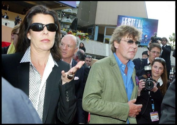 La princesse Caroline de Hanovre et le prince Ernst Auguste de Hanovre à la projection du film "Farheneit 911" de Michael Moore lors du Festival de Cannes en 2004. BORDE-JACOVIDES / BESTIMAGE