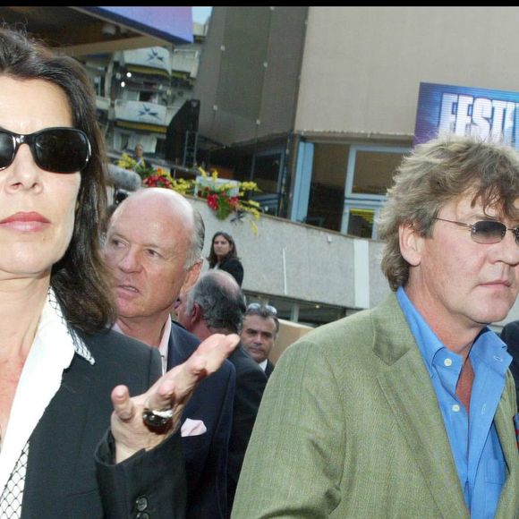 La princesse Caroline de Hanovre et le prince Ernst Auguste de Hanovre à la projection du film "Farheneit 911" de Michael Moore lors du Festival de Cannes en 2004. BORDE-JACOVIDES / BESTIMAGE