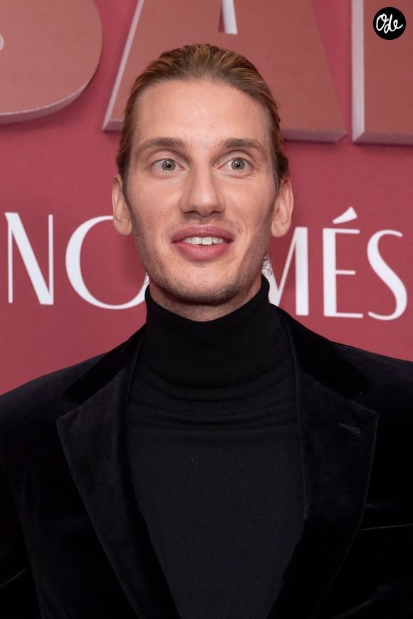 Paul Mirabel au Photocall des participants au dîner des nommés des César 2024 au Fouquet's Paris le 5 février 2024. © Olivier Borde / Bestimage