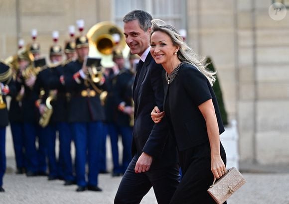Rodolphe Saadé (Pdg de CMA-CGM et sa femme Véronique Albertini-Saadé - Arrivées au dîner d'état au palais de l'Elysée à Paris donné en l'honneur du roi et de la reine de Danemark le 31 mars 2025.

© Christian Liewig / Bestimage