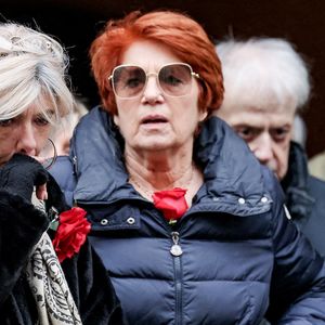 Véronique Genest - Sortie des obsèques de Catherine Laborde en l’église Saint-Roch à Paris, le 6 février 2025. 
© Jacovides - Moreau / Bestimage