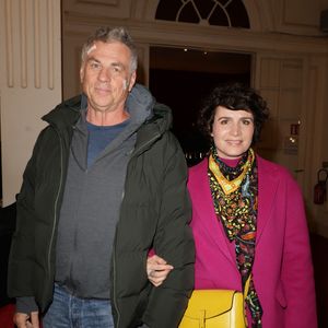 Exclusif -  Bruno Gaccio et sa compagne Anne-Laure Gruet - 50ème de la pièce "Lyly" avec M. Bernier et F. Perrin au théâtre de Paris le 27 mars 2025. © Coadic Guirec/Bestimage