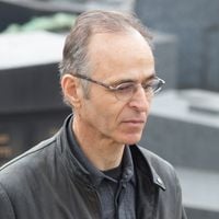 "Il a fait passer un mot" : Jean-Jacques Goldman est sorti de sa réserve après la perte d'une femme importante du milieu de télévision