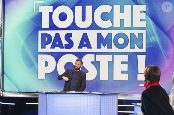 Concernant son avenir

Exclusif - Cyril Hanouna, sur le plateau de l’émission « TPMP » présentée par C.Hanouna et diffusée en direct sur Youtube et sur toutes les box (SFR, FREE, Bouygues, MyCanal etc), Paris, France, le 21 mars 2025. © Jack Tribeca / Bestimage