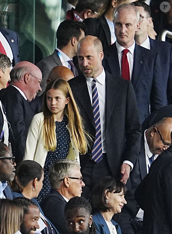 Le Prince de Galles et la Princesse Charlotte lors de la finale de l'UEFA Women's Euro 2025 au St. Jakob-Park à Bâle, Suisse, le 27 juillet 2025. Photo by Peter Byrne/PA Wire/ABACAPRESS.COM