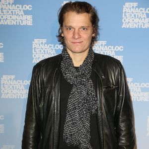 Bénabar lors de l'avant-première du documentaire "Jeff Panacloc - l'Extraordinaire Aventure", à Paris, en France, le 5 octobre 2016. 

Photo de Jérôme Domine /ABACAPRESS.COM