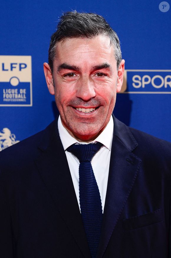 Robert Pires  - Photocall de la 33ème édition des Trophées UNFP du Football au Pavillon Gabriel à Paris le 11 mai 2025. © Dante Badano/PsnewZ/Bestimage