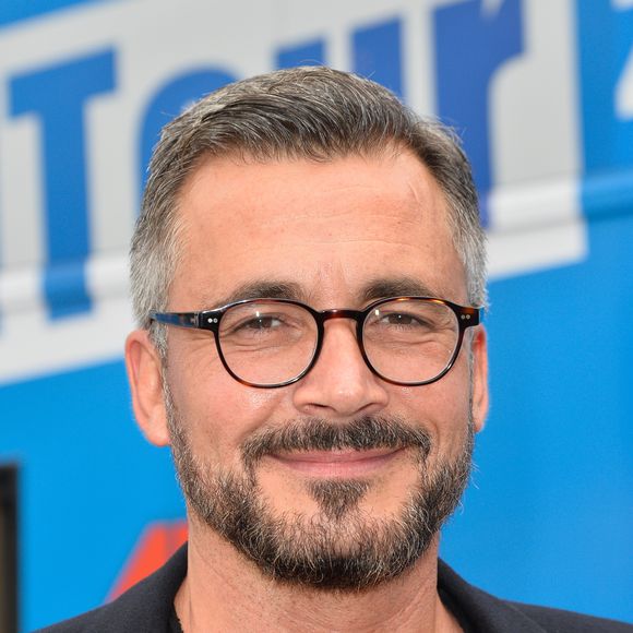 Olivier Minne lors de l'inauguration de l'AdmdTour, Place de la République à Paris. L’AdmdTour, c’est une tournée nationale, organisée par le Mouvement des Jeunes de l’Association pour le Droit de Mourir dans la Dignité (ADMD) pour rencontrer les Français sur leur lieu de villégiature durant l’été pour les informer sur les droits des citoyens en fin de vie et parler des Directives Anticipées. Paris, le 30 juin 2017.
© Guirec Coadic/Bestimage